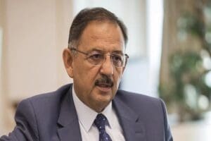 Kayseri Belediye Başkanı Memduh B&uuml;y&uuml;kkılı&ccedil; ile Mehmet &Ouml;zhaseki arasındaki &ldquo;Bir