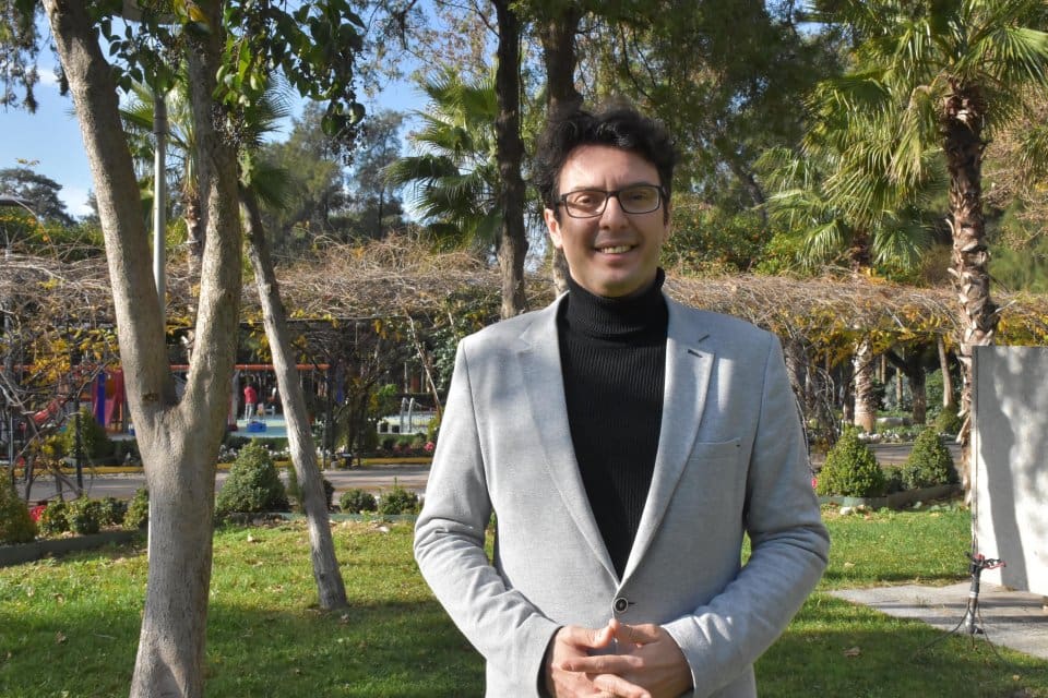 İzmir Jeofizik M&uuml;hendisleri Odası Başkanı Sinancan &Ouml;zi&ccedil;er, kentte son g&uuml;nlerde