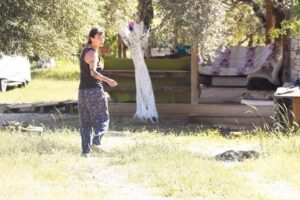 Geçtiğimiz yıllarda Bodrum'a yerleşen rock müzik sanatçısı Özlem Tekin çiftliğini