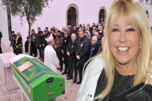 Muğla'nın Fethiye il&ccedil;esinde beynine pıhtı atması sonucu fel&ccedil; ge&ccedil;irip tedavi