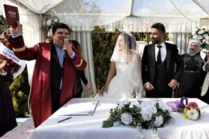 Buca Belediyesi, 2021 yılında nik&acirc;h rekoru kırmakla kalmadı, pandemi d&ouml;neminde