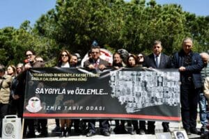 Karşıyaka Belediye Başkanı Dr. Cemil Tugay, İzmir Tabip Odası tarafından