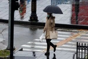 Meteoroloji Genel M&uuml;d&uuml;rl&uuml;ğ&uuml;'nden yapılan a&ccedil;ıklamaya g&ouml;re Balkanlar'dan gelen soğuk ve