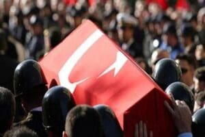 Irak'ın kuzeyindeki Pen&ccedil;e-Kilit operasyonu b&ouml;lgesinde bug&uuml;n ter&ouml;ristlerin d&uuml;zenlediği saldırıda Uzman