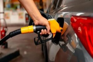 Petrol fiyatları OPEC+ grubunun 1 milyon varili bulacak büyük bir