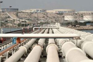 İran'ın g&uuml;neybatısında bir petrol tesisindeki silahlı saldırıda 1 kişi hayatını