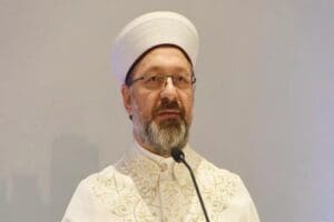 Diyanet İşleri Başkanı Ali Erbaş, Peygamber Efendimiz Hazreti Muhammed&rsquo;e ve