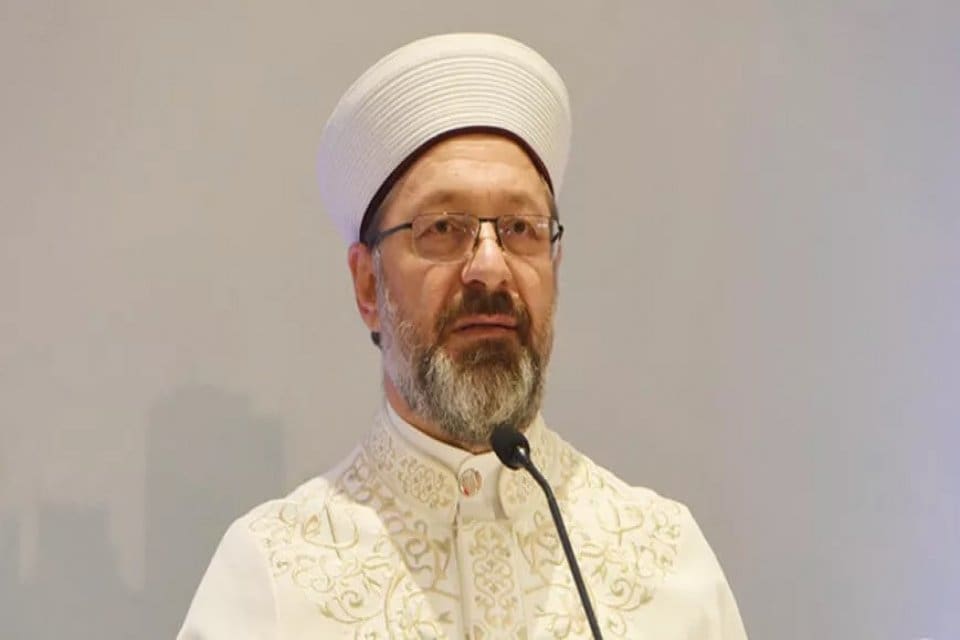 Diyanet İşleri Başkanı Ali Erbaş, Peygamber Efendimiz Hazreti Muhammed&rsquo;e ve