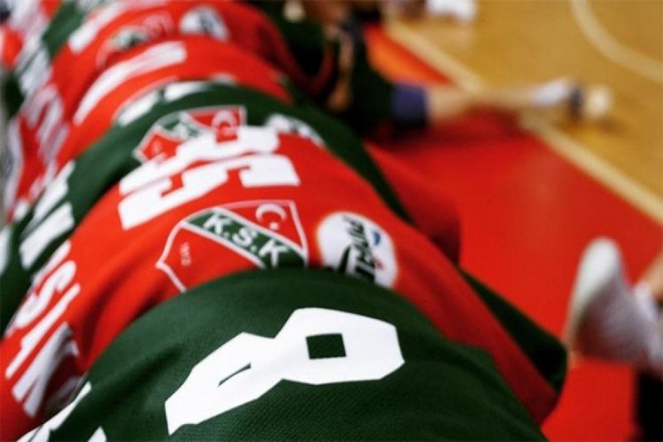 ING Basketbol S&uuml;per Ligi ekiplerinden Pınar Karşıyaka'da 4 kişinin daha