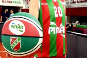 FIBA Şampiyonlar Ligi'nde 8'li finale kalan Pınar Karşıyaka'nın &ccedil;eyrek finaldeki