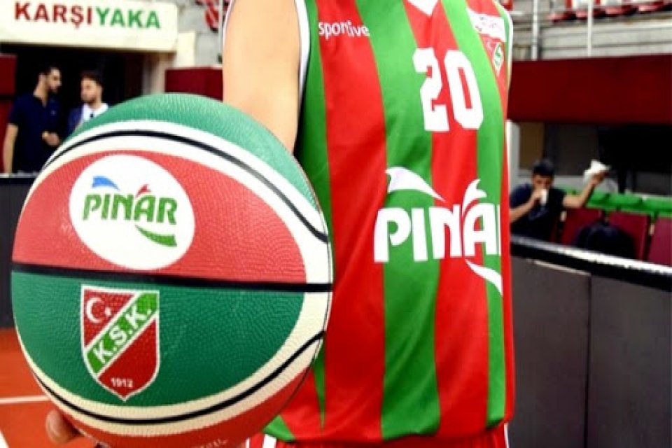 FIBA Şampiyonlar Ligi'nde 8'li finale kalan Pınar Karşıyaka'nın &ccedil;eyrek finaldeki