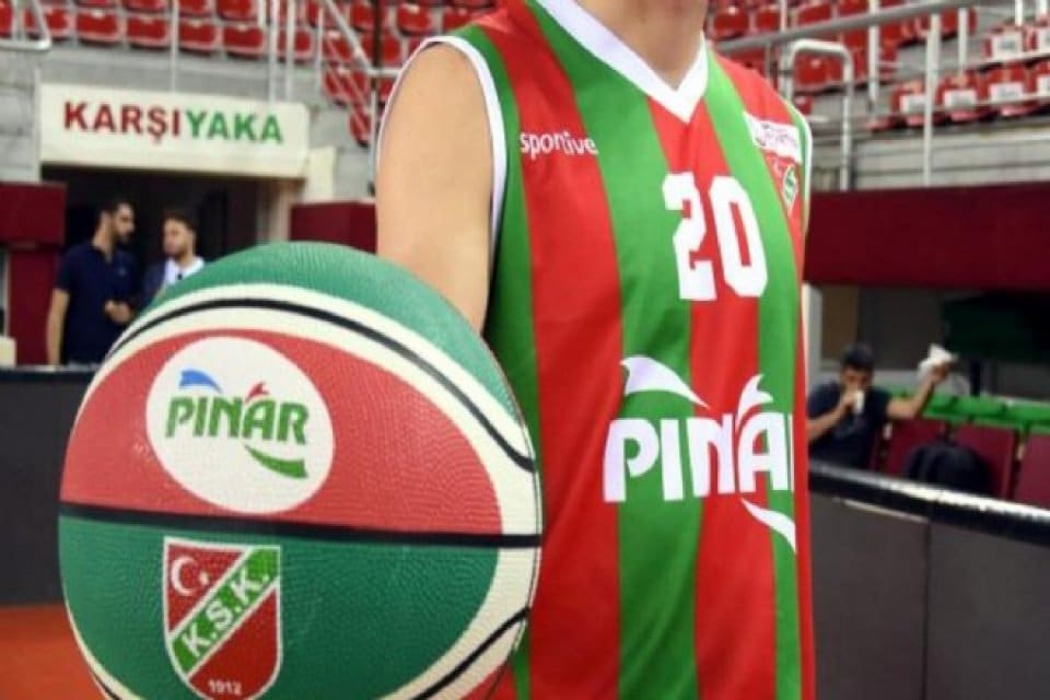 FIBA Şampiyonlar Ligi'nde hafta i&ccedil;inde AEK deplasmanında 25 sayı farkla