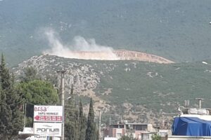 Pınarbaşı&rsquo;da yaşlısından gencine herkesin tepkisine sebep olan Taş Ocağı &ccedil;alışma