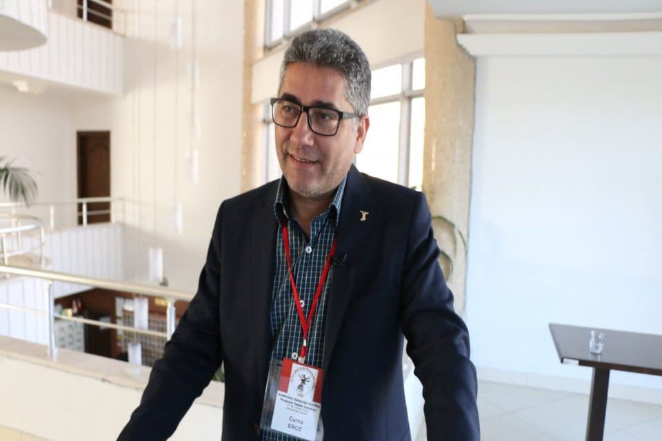 Pir Sultan Abdal Derneği Başkanı Cuma Er&ccedil;e, Cumhurbaşkanı Recep Tayyip