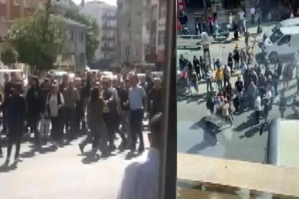 İstanbul G&uuml;ng&ouml;ren'de, trafik polisleri durdurdukları motosikletin belgelerinin eksik olduğunu belirledi.