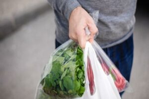 Marketlerin yüzde 100 zam talep ettiği alışveriş poşeti 2022'de de