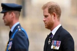 Oyuncu Meghan Markle ile evlendikten sonra İngiliz kraliyet ailesinden olaylı
