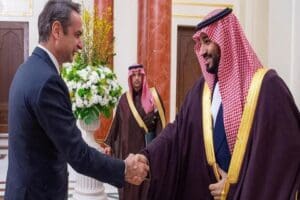 Suudi Arabistan Veliaht Prensi Bin Salman&rsquo;ın, Yunanistan Başbakanı Kiriakos Mi&ccedil;otakis