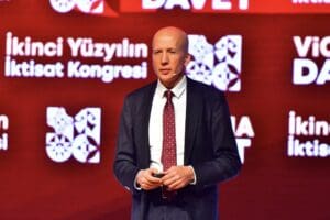 İzmir B&uuml;y&uuml;kşehir Belediyesi tarafından d&uuml;zenlenen İkinci Y&uuml;zyılın İktisat Kongresi'nin ikinci