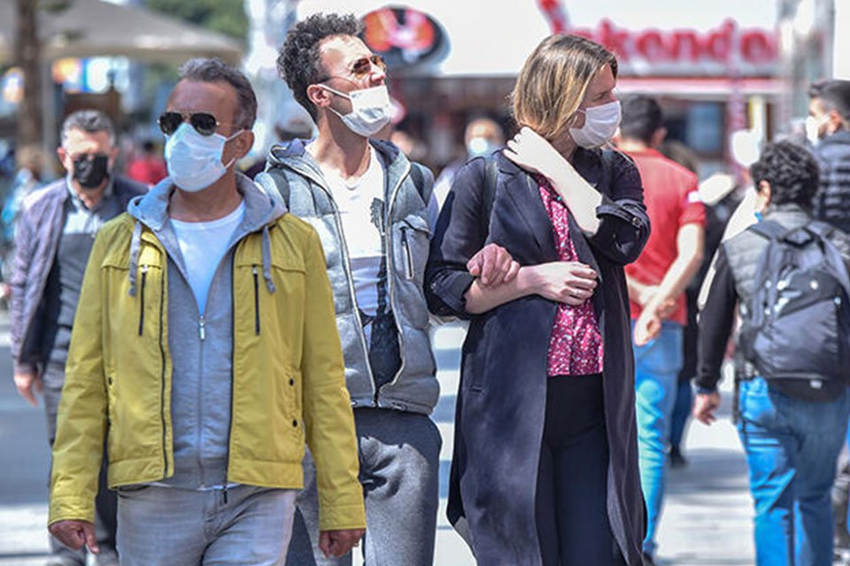 Prof. Dr. Mehmet Ceyhan, &ldquo;10 binli rakamlar ger&ccedil;ek pozitif kişi