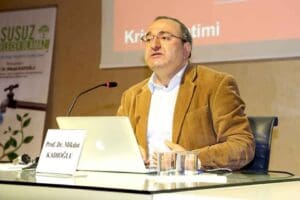 İstanbul Teknik &Uuml;niversitesi (İT&Uuml;) Meteoroloji M&uuml;hendisliği &Ouml;ğretim &Uuml;yesi ve Afet