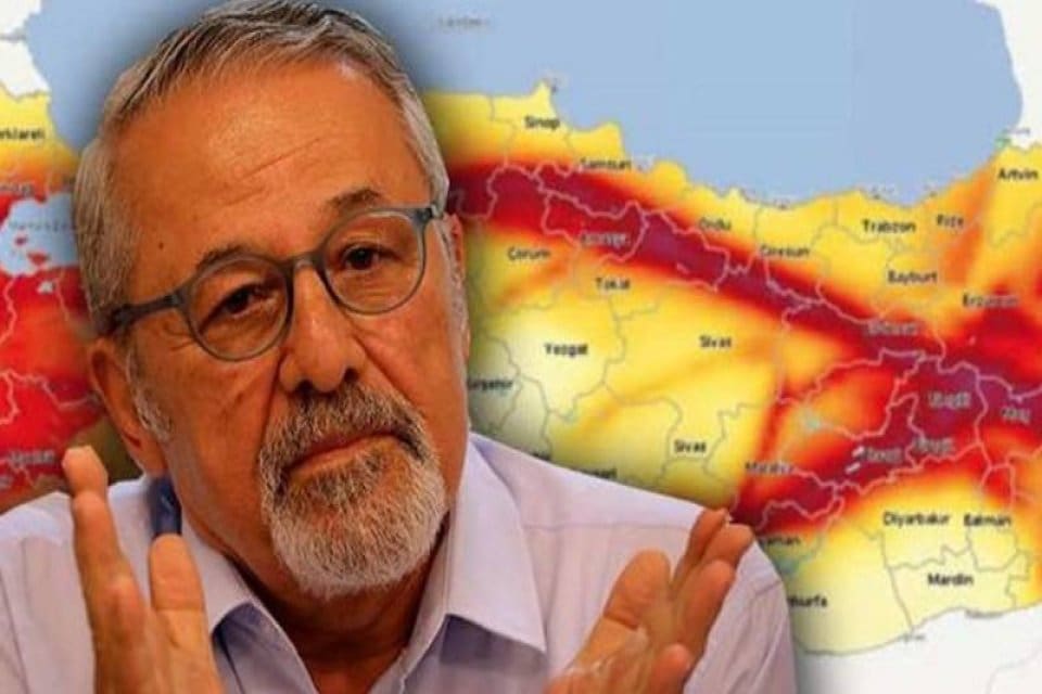 Prof. Dr. Naci G&ouml;r&uuml;r,&nbsp;Kastamonu'nun İhsangazi il&ccedil;esinde, saat 00.24'de meydana gelen