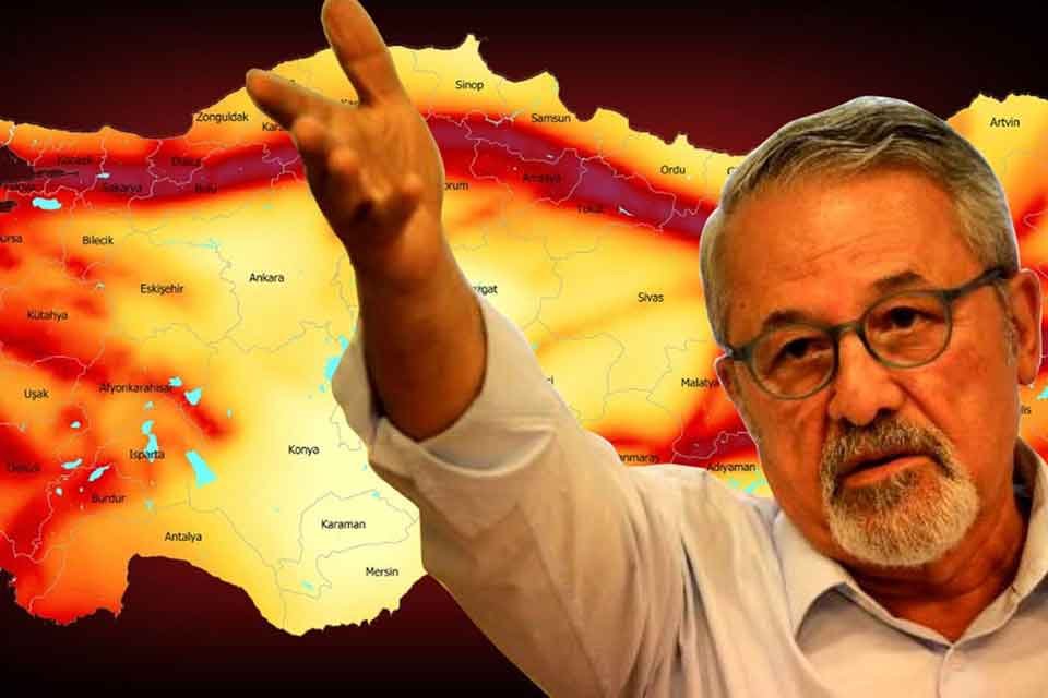 Yer bilimci Prof. Dr. Naci G&ouml;r&uuml;r, sosyal medya hesabından deprem