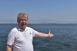 İZMİR'in bazı b&ouml;lgelerinde k&ouml;t&uuml; koku problemi yaşanırken, bu sorunu kuraklığın