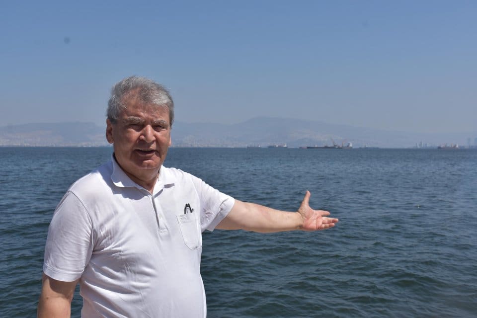 İZMİR'in bazı b&ouml;lgelerinde k&ouml;t&uuml; koku problemi yaşanırken, bu sorunu kuraklığın