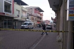 Aydın'ın Sultanhisar il&ccedil;esinde, husumetlisi M.H.D (46) tarafından pusu kurulup, tabancayla