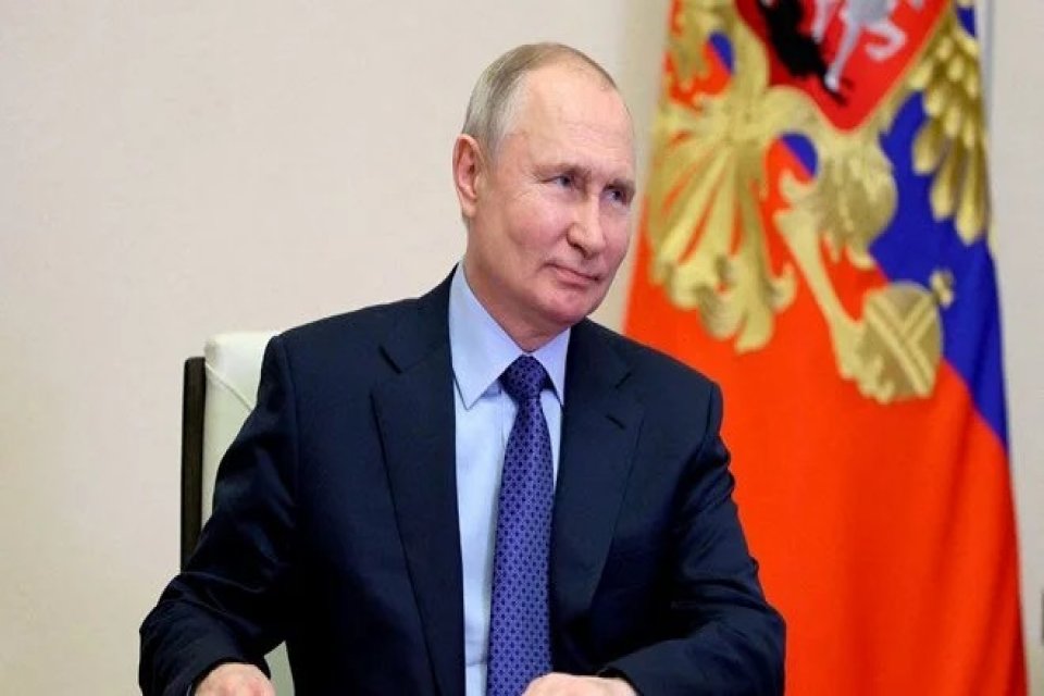 Rusya Devlet Başkanı Vladimir Putin, imzaladığı kararnameyle, dost ülkeleri, petrol