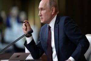 Rusya ordusunun Ukrayna'da zor durumda olduğu y&ouml;n&uuml;nde pek &ccedil;ok haber