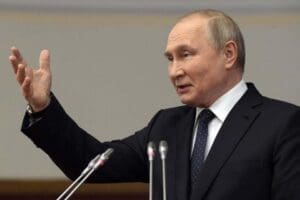 Rusya Devlet Başkanı Putin, Avrupa Komisyonu'nun, Ukrayna ve Moldova'ya "AB'ye