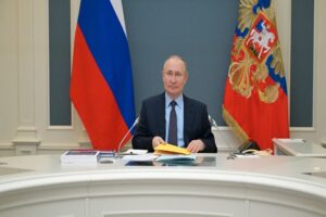 Rusya Devlet Başkanı Vladimir Putin&rsquo;in, &uuml;lkesinin Ay&rsquo;a ger&ccedil;ekleştireceği yeni insanlı