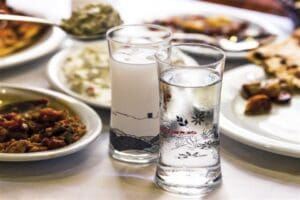 Y&uuml;ksek &Uuml;retici Fiyat Endeksi (&Uuml;FE) oranı yasa gereği her 6