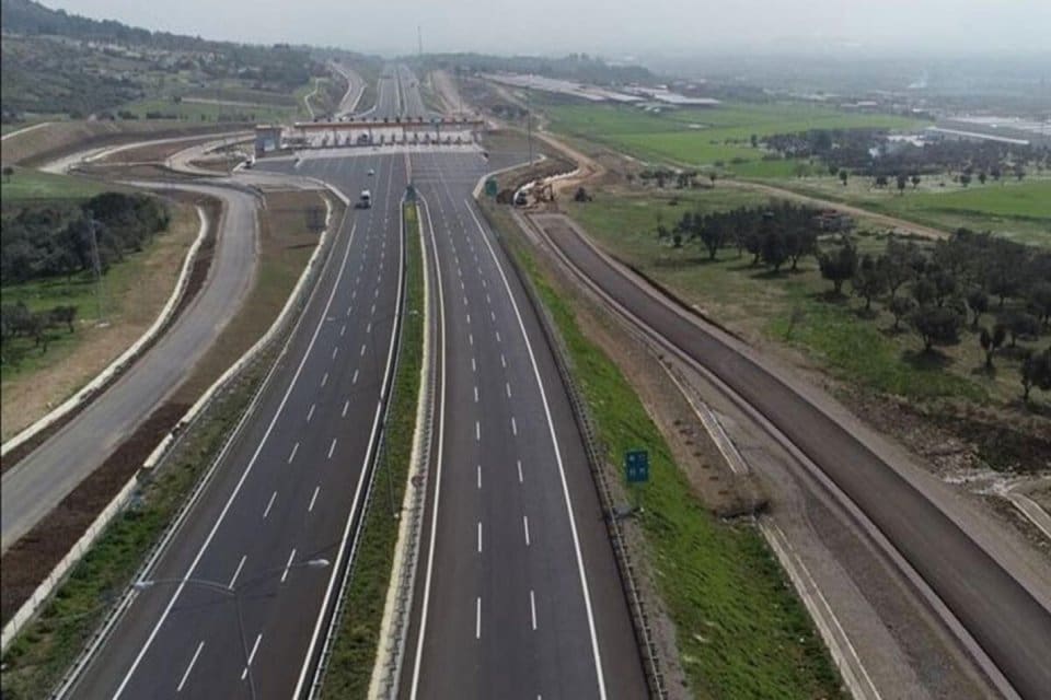 Ramazan Bayramı'nda k&ouml;pr&uuml; ve otoyollardan ge&ccedil;işin &uuml;cretsiz olacağına ilişkin Cumhurbaşkanı