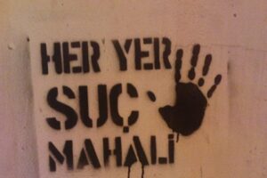 Ankara'da 18 yaşından k&uuml;&ccedil;&uuml;k olan iki gen&ccedil; kız bir sosyal