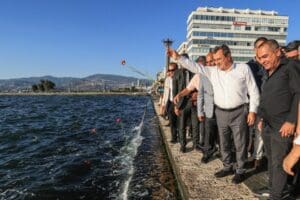 İzmir Roman Birliği Platformunun 2. D&uuml;nya Savaşı'nda Nazi kamplarında soykırıma