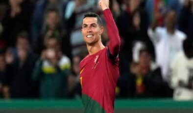 Ronaldo milli takımlar tarihine geçti!