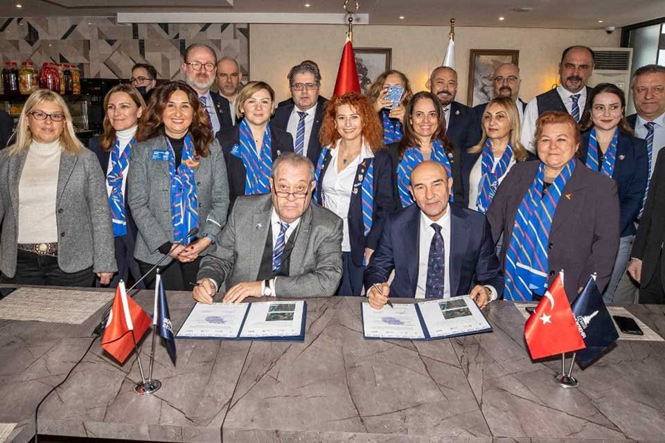 İzmir B&uuml;y&uuml;kşehir Belediyesi&rsquo;nin şirketi İZDOĞA A.Ş. ile Uluslararası Rotary 2440.