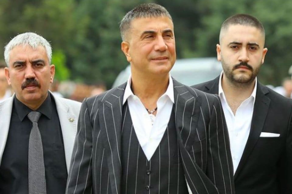 Radyo ve Televizyon &Uuml;st Kurulu (RT&Uuml;K) Halk TV ve KRT'ye