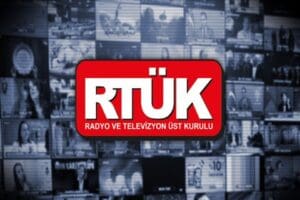 Radyo ve Televizyon &Uuml;st Kurulu (RT&Uuml;K), "Jurassic World Kretase Kampı"