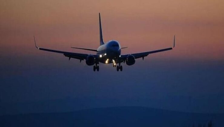Rusya'da 17 kişiyi taşıyan uçak radardan kayboldu
