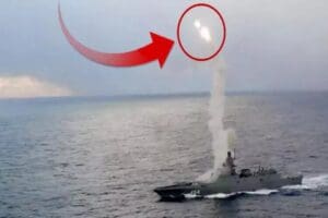 D&uuml;nyanın g&ouml;z&uuml; kulağı Ukrayna'da. Savaş can almaya devam ederken Rusya'dan