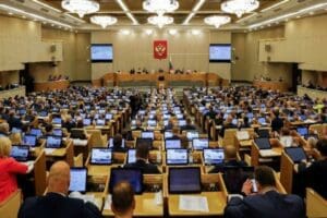 Rusya'da 'Rus vatandaşlarının haklarını ihlal ettiği' ihlal edilen yabancılara kısıtlamalar