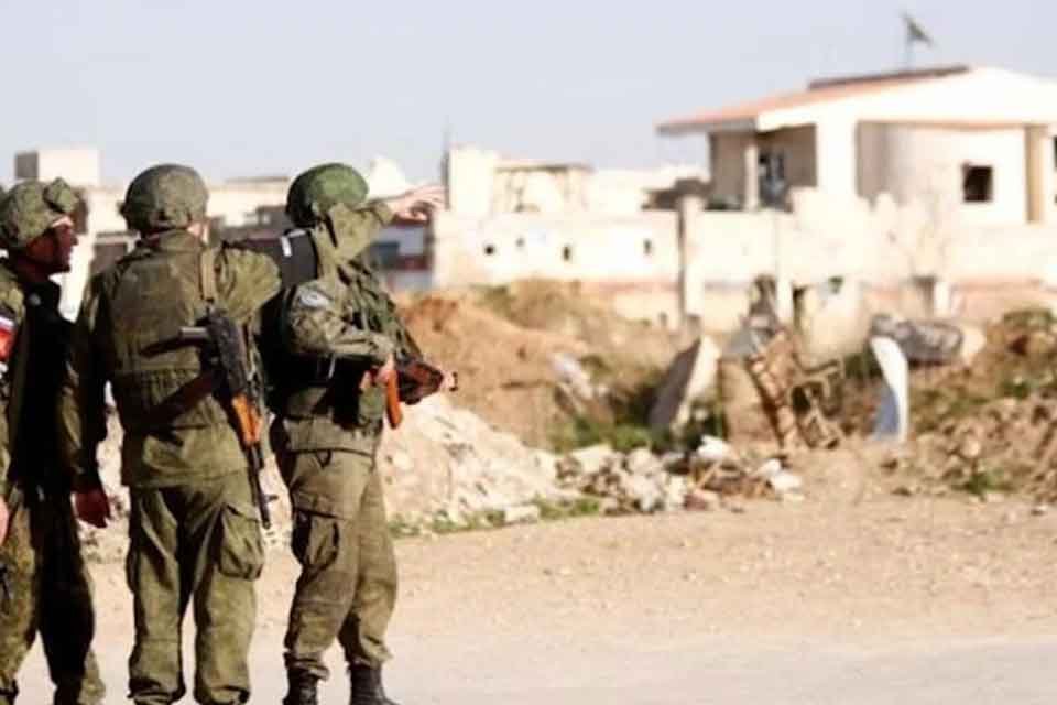 Rusya Suriye'de konuşlanmaya başladı. Rusya, Suriye&rsquo;nin kuzeyinde ter&ouml;rden temizlenen Bab