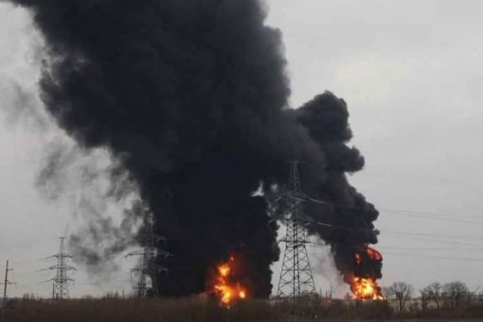 Reuters, Rusya'nın Belgorod kentinde de patlama sesi duyulduğunu belirtti. Patlamanın