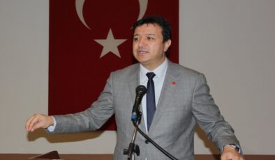 Saadet Partili Arıkan, İzmir’de konuştu