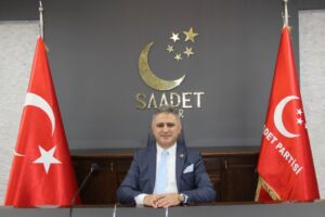 Saadet Partisi İzmir İl Başkanı Mustafa Erduran, “Başörtüsüne düşmanlık eden