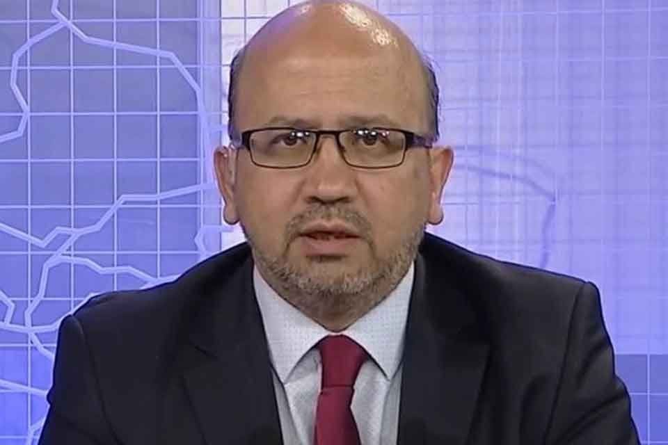 Sabah yazarı&nbsp;Okan M&uuml;derrisoğlu,&nbsp;"Ankara, merkeziyet&ccedil;i &ouml;nceliklerini, mahalli y&ouml;netimlerin yetkinliklerini g&ouml;zeterek değiştirmek,
